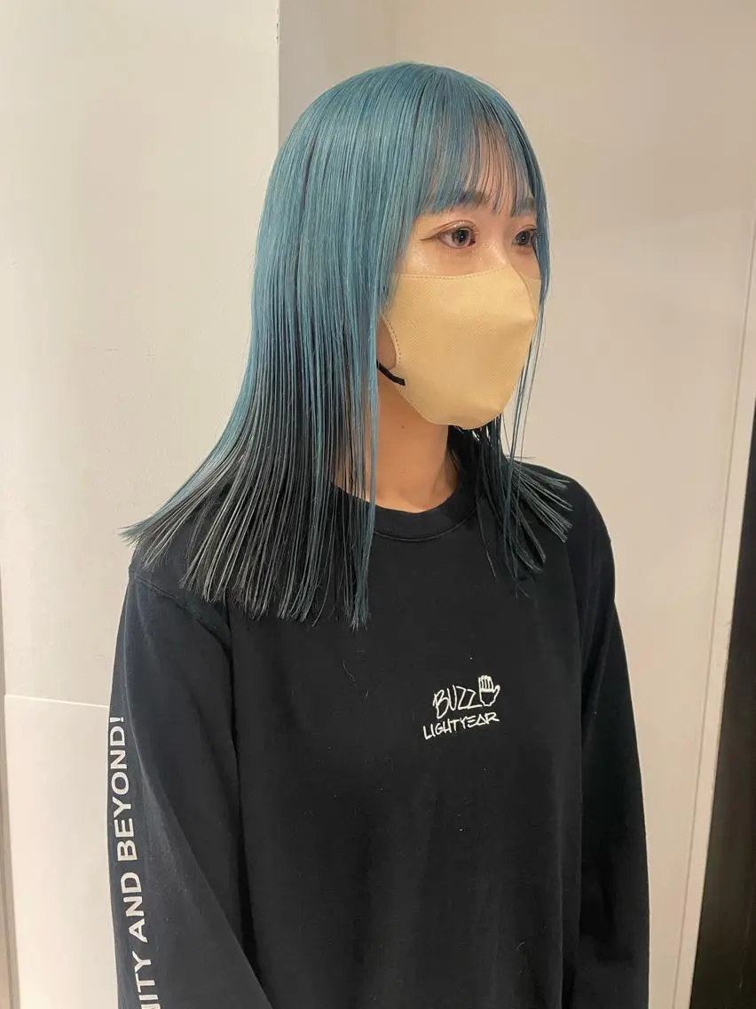 セミロング カラー カット ヘアカラー トリートメント レイヤーカット 🪩yurikaのヘアスタイル