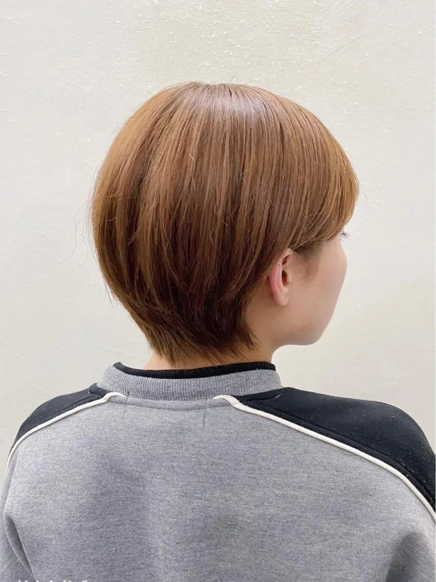 ショート カラー 似合わせレイヤー/ ケアパーマ/高倉のヘアスタイル