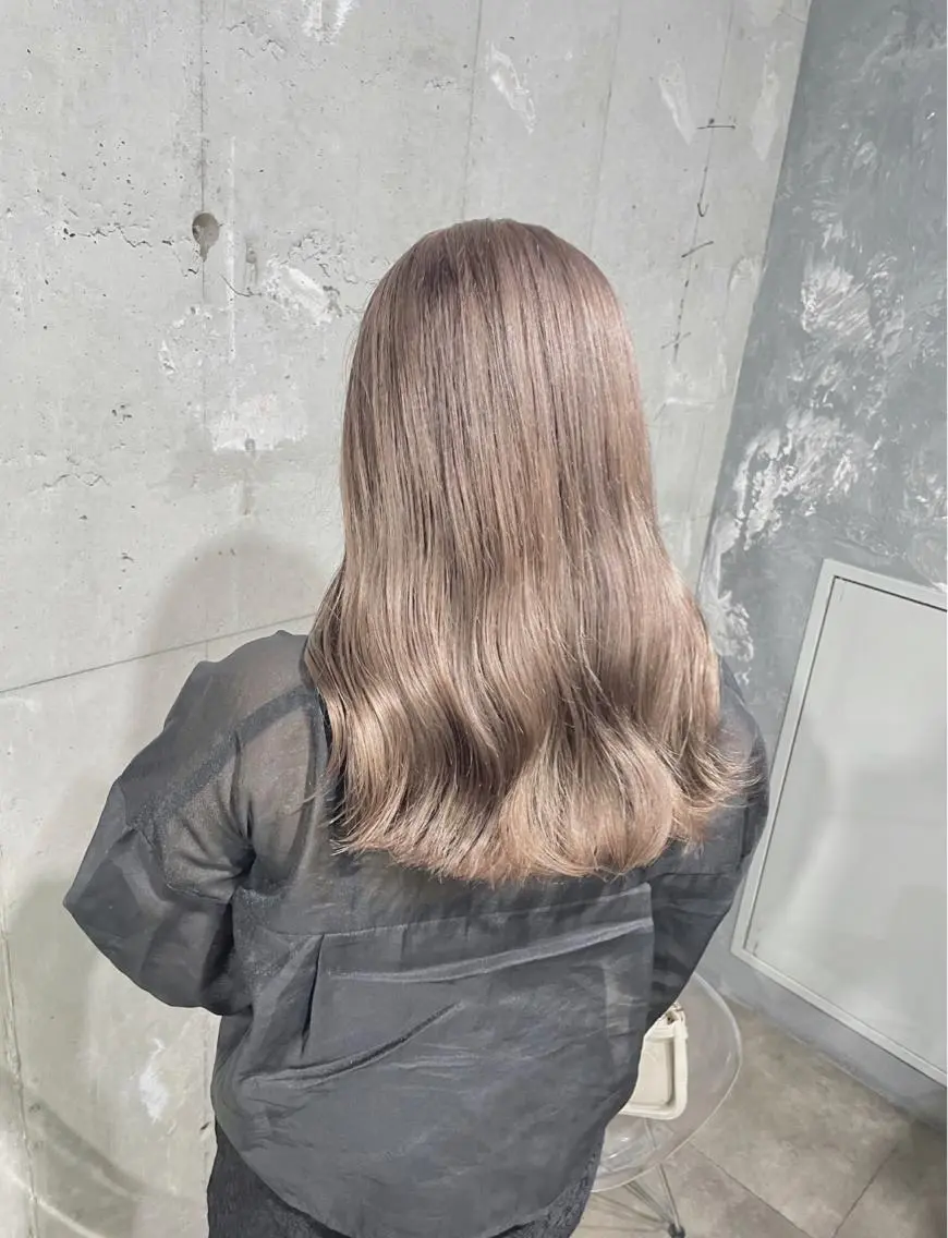 ロング カラー ヘアカラー トリートメント ヘッドスパ ヘアセット ベージュカラー💖 やすひろのヘアスタイル