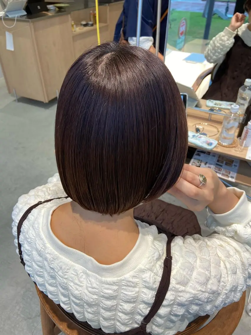 ショート カラー ブラウンカラー ピンクカラー ヘアカラー トリートメント 石川 瑠琉のヘアスタイル