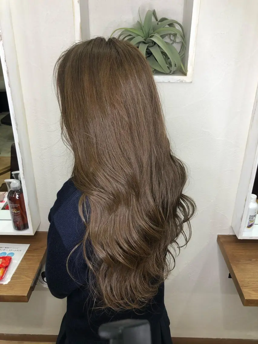ロング ヘアカラー 片桐 大介のヘアスタイル