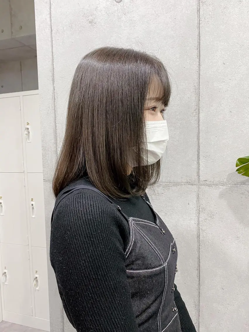 ショート カラー newi赤羽 HINATAのヘアスタイル