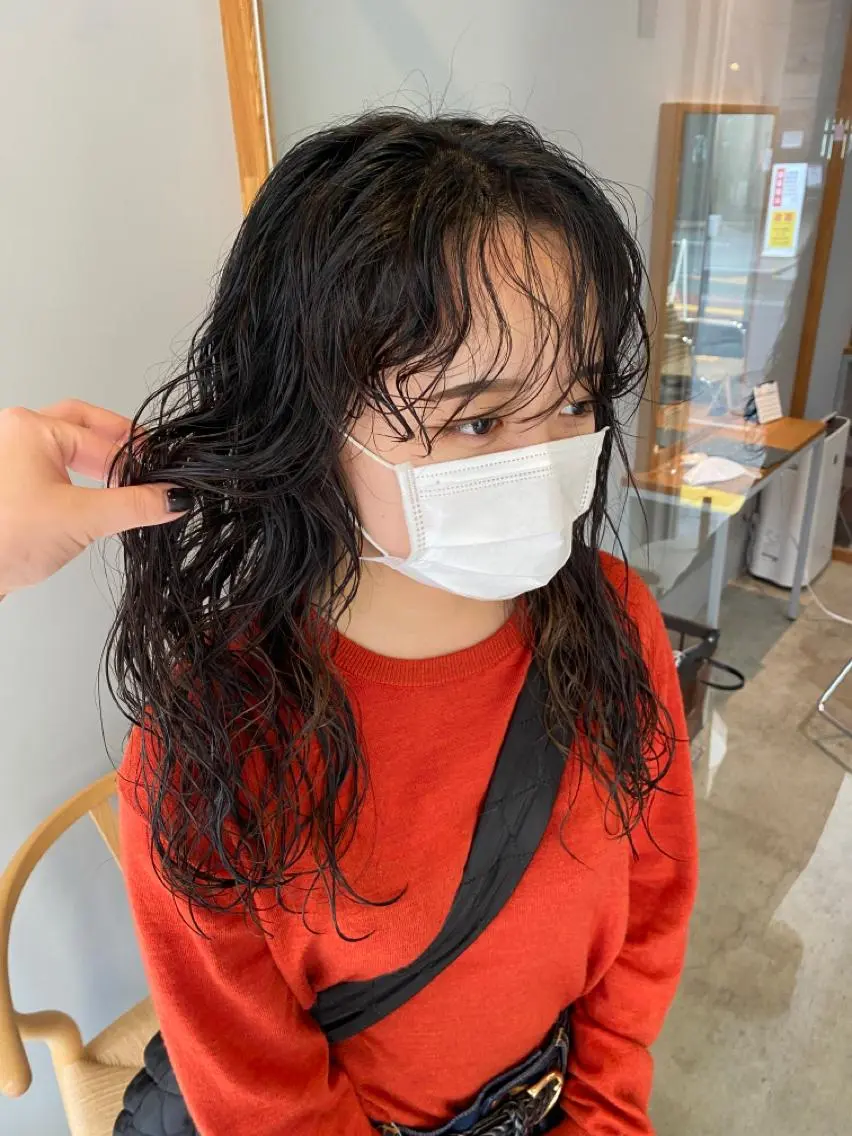 ロング ロング カット パーマ shiga mariaのヘアスタイル