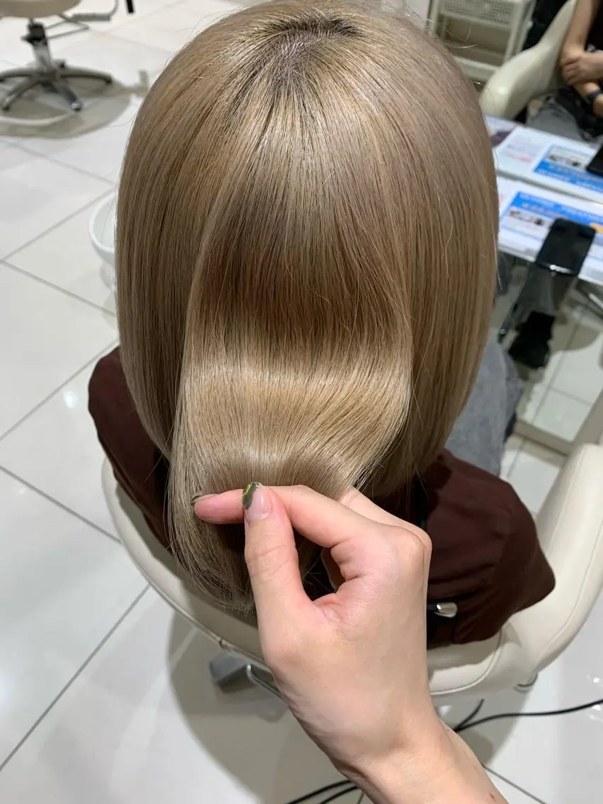 ショート 🪿透明感/艶カラー ﾜﾀﾅﾍﾞｱｵｲのヘアスタイル