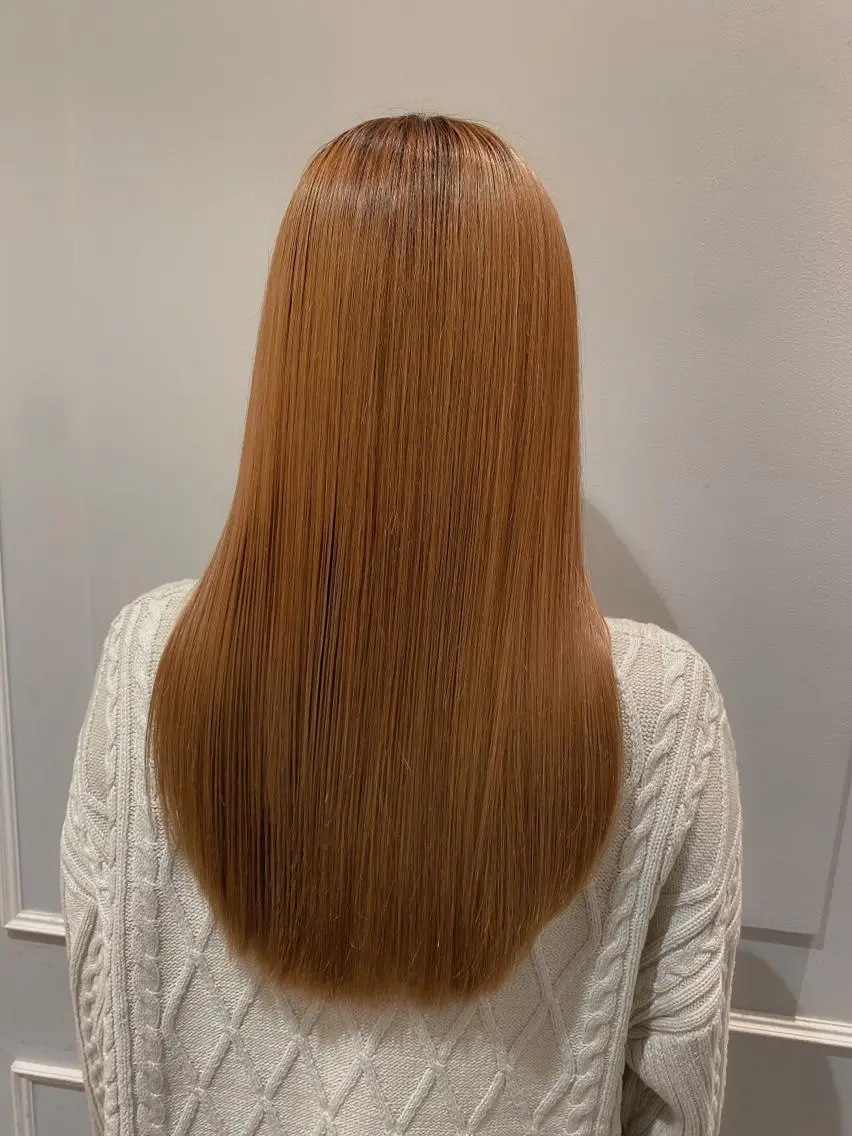 ロング 美髪矯正透明感カラー 江川　和輝のヘアスタイル