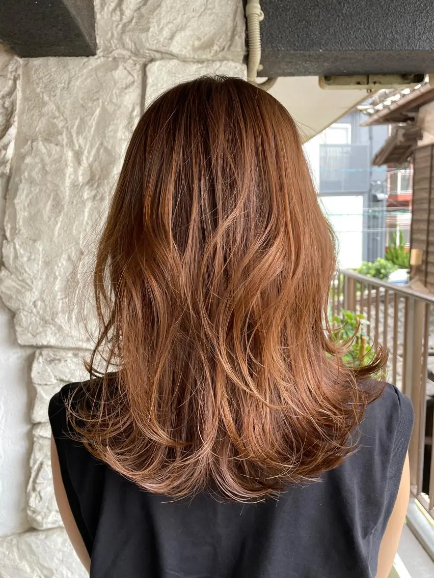 セミロング カラー ベージュカラー カット ヘアカラー トリートメント 末石 智のヘアスタイル