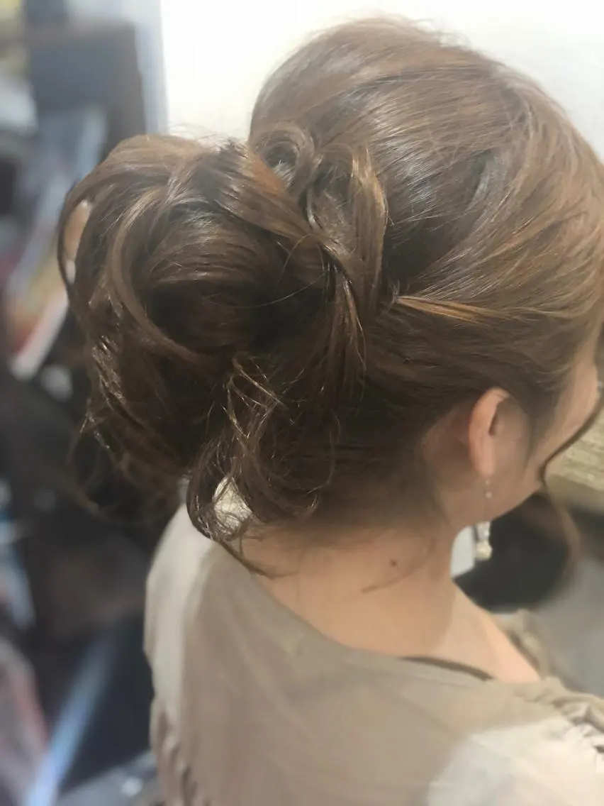 ミディアム ヘアセット Wakita Masakiのヘアスタイル
