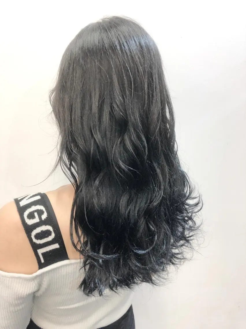 カラー 黒髪 ブルーカラー ブルーブラック ヘアカラー トリートメント ヘッドスパ グレージュ/髪質改善 Yamato.hのヘアスタイル