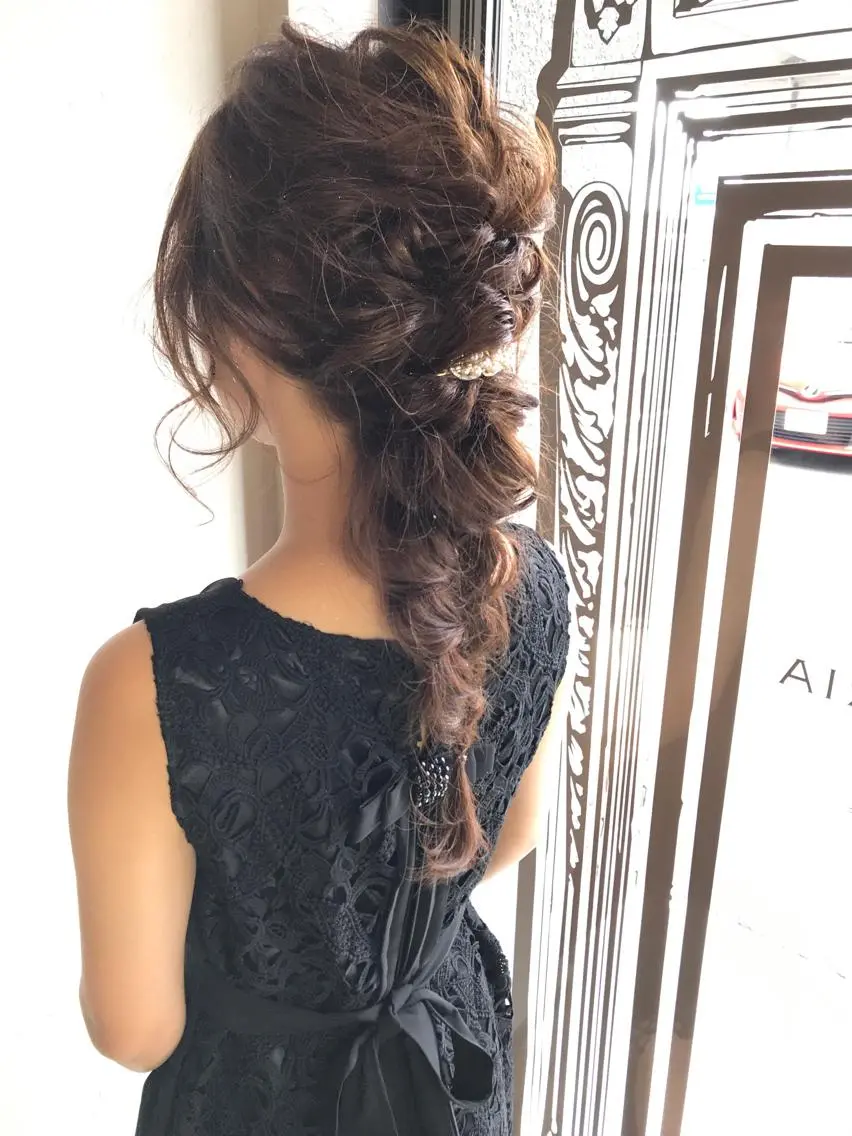 ヘアアレンジ Euphoria 【ユーフォリア】のヘアスタイル