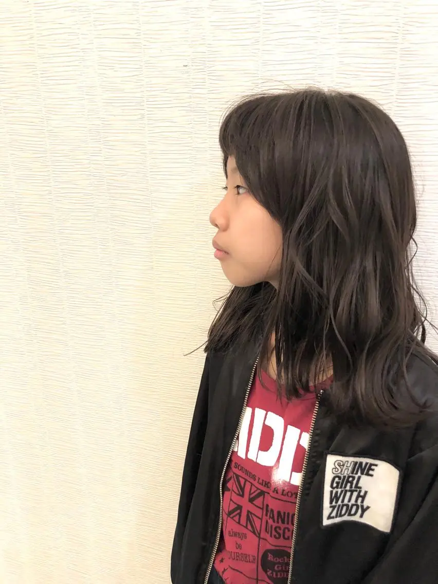 ミディアム キッズ 平川 友希子のヘアスタイル