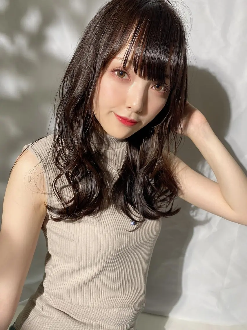 セミロング カラー バレイヤージュ ブリーチ ケアブリーチ ダブルカラー ハイライトカラー カット ヘアカラー トリートメント 銀座✨レイヤーカット 顔まわり/坂本亜裟海のヘアスタイル