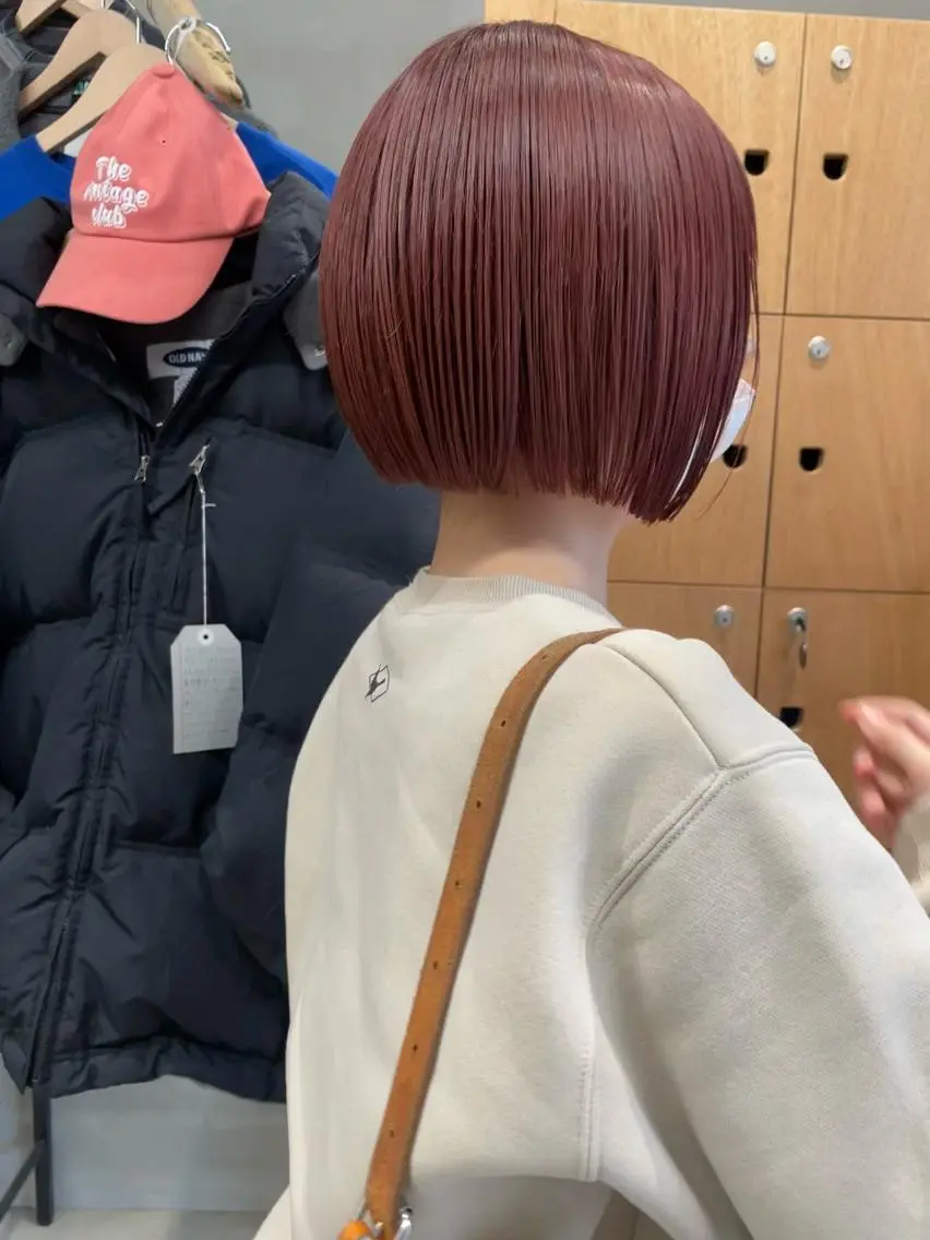カラー wewe: momoeのヘアスタイル