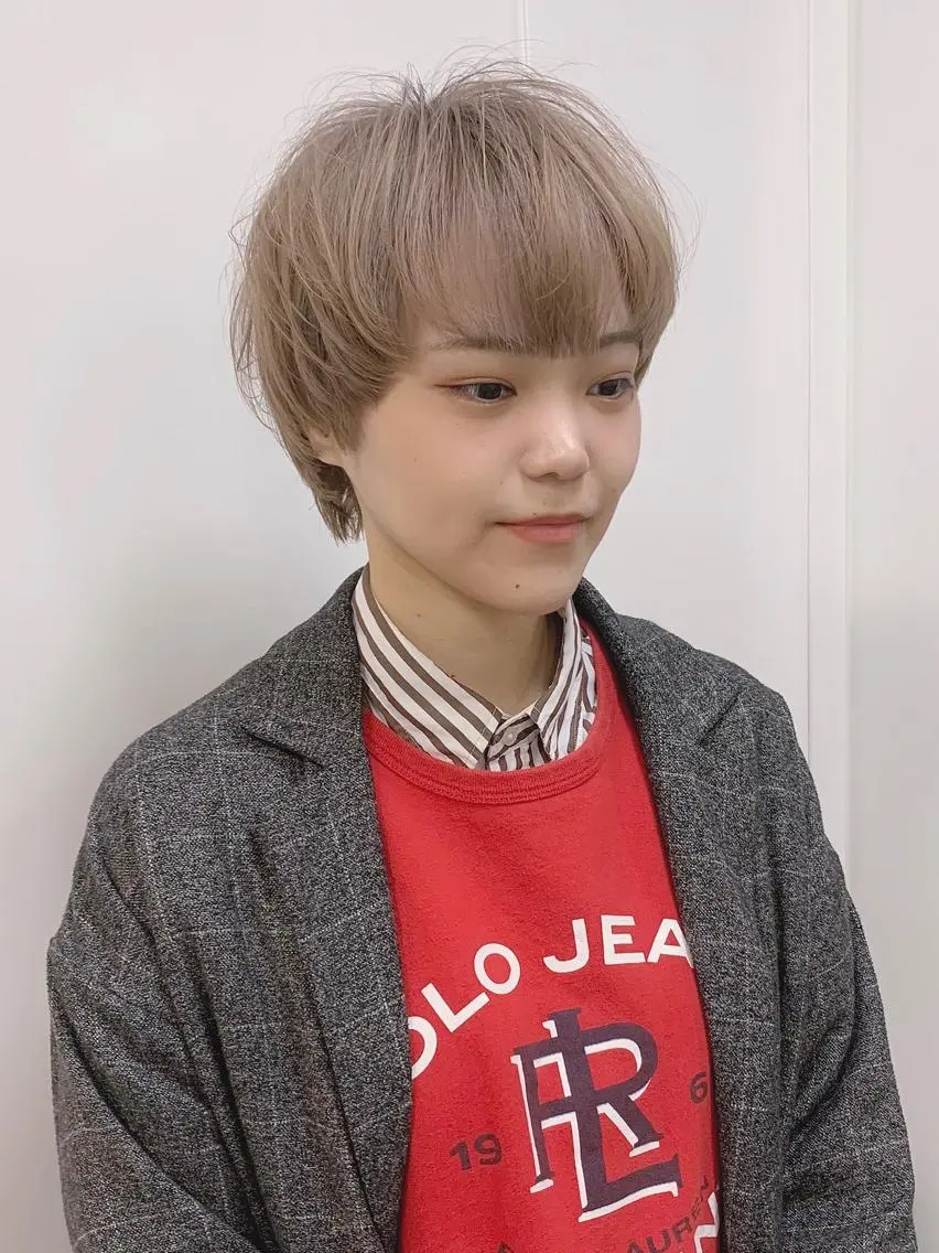 ショート カラー ヘアアレンジ ウルフカット 柔らか垢抜けｶﾗｰと ｶｯﾄ🫧ASUKAのヘアスタイル