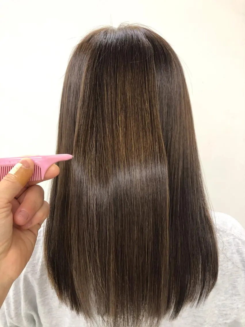 セミロング トリートメント 美容室 ユニティのヘアスタイル