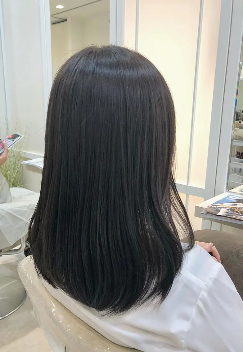 セミロング パーマ 縮毛矯正 カット 縮毛矯正 トリートメント 須賀 一美のヘアスタイル