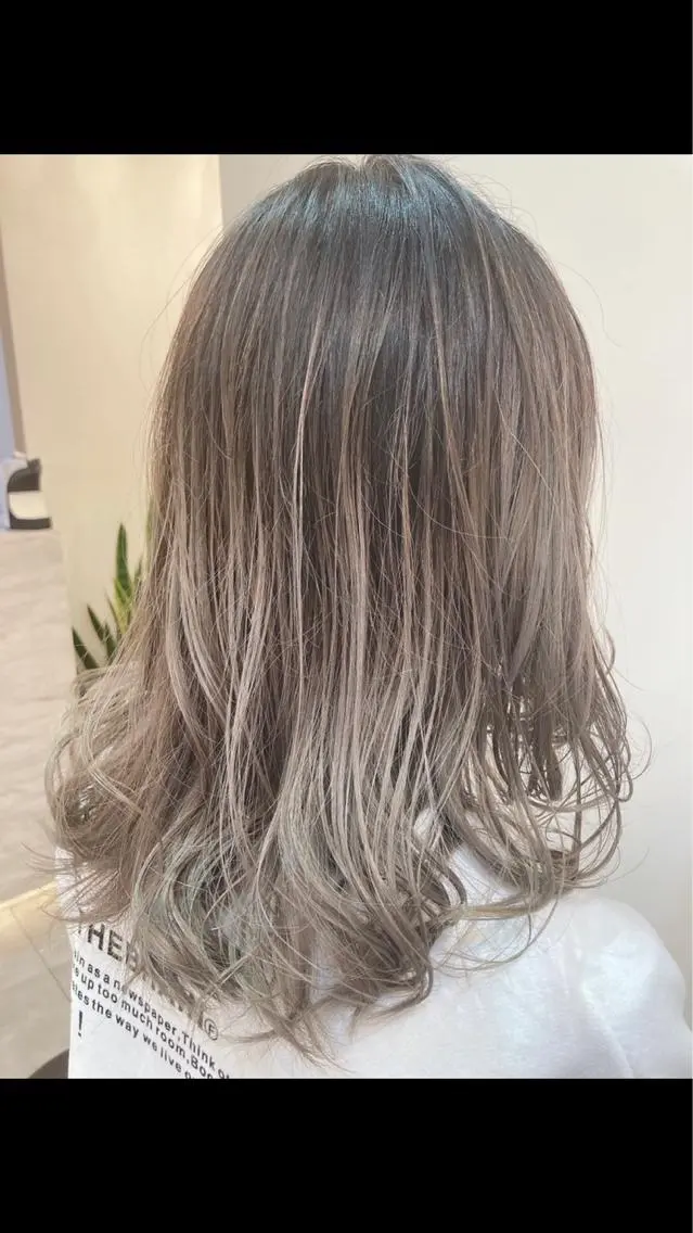 ミディアム カラー バレイヤージュ レイヤーカット 新宿/髪質改善/ 阿久津凜のヘアスタイル