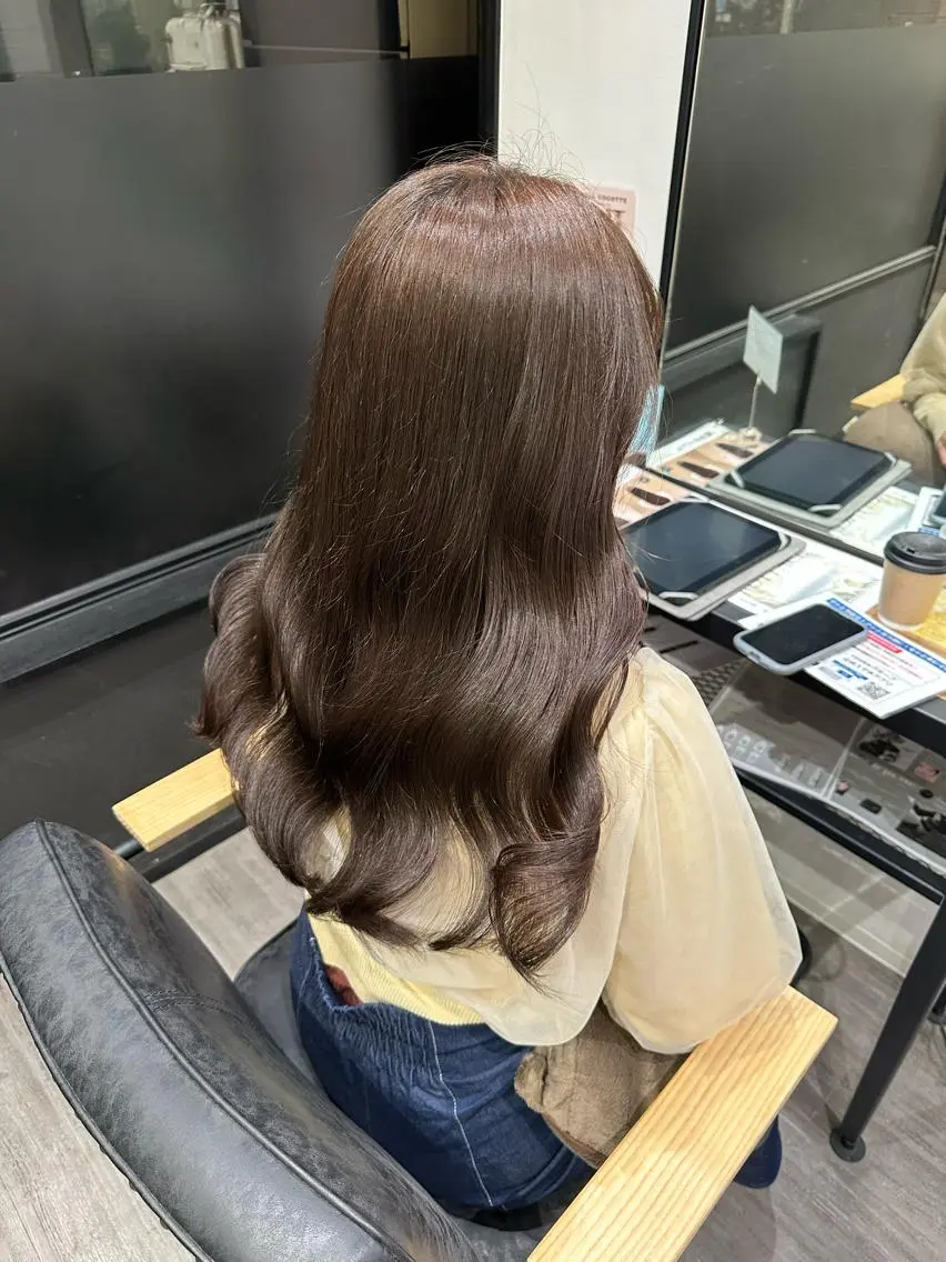 ロング カラー ブラウンカラー カット ヘアカラー トリートメント 艶髪レイヤー上田 紗也🇰🇷💗のヘアスタイル