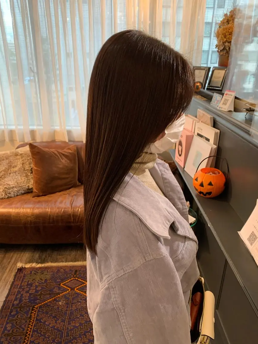 セミロング パーマ 安村 美奈のヘアスタイル
