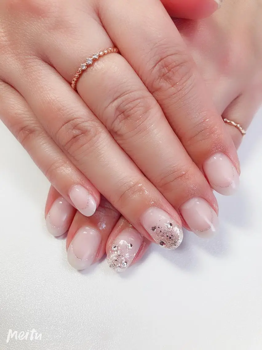 ネイル フレンチネイル キラキラネイル ハンドネイル BeautyNail eyelashのネイルデザイン