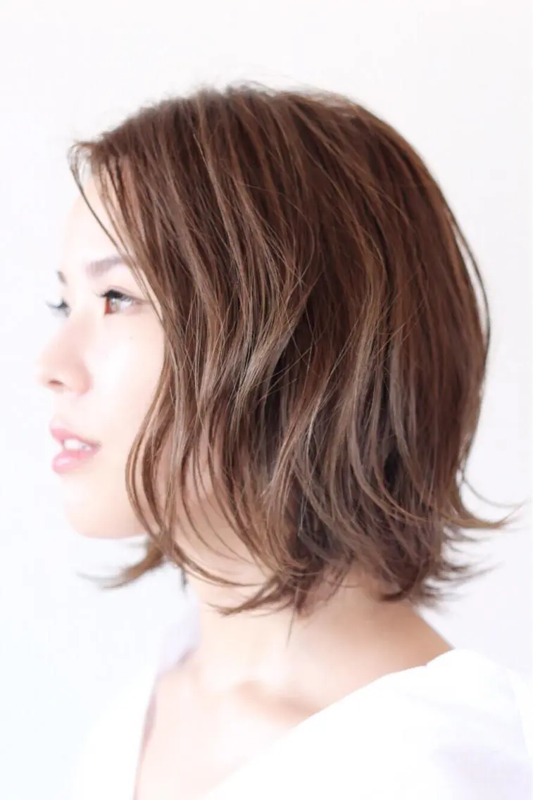 ミディアム カラー ボブ 小西 裕大のヘアスタイル
