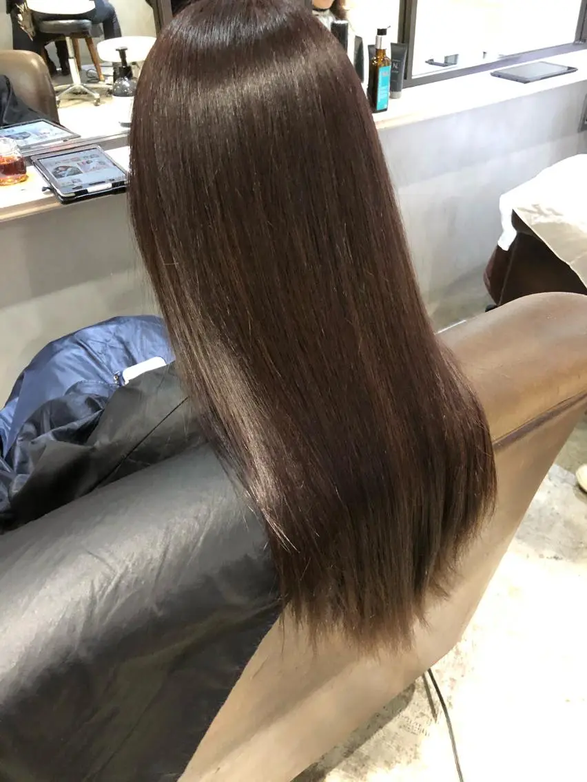 カラー shinka omotesandoのヘアスタイル