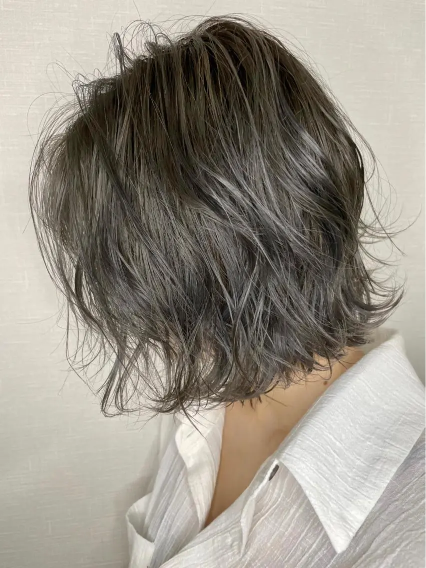 ショート カラー カット トリートメント レイヤー×艶髪特化 マネージャー安藤光司のヘアスタイル