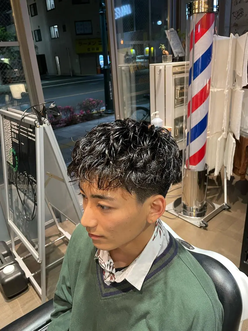 ショート カット パーマ 小櫃 彰太のヘアスタイル