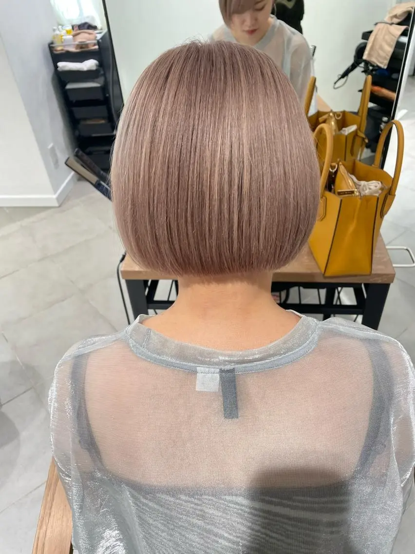 ショート カラー ブリーチ ケアブリーチ カット ヘアカラー トリートメント 村上雅人 ナチュラルモードのヘアスタイル