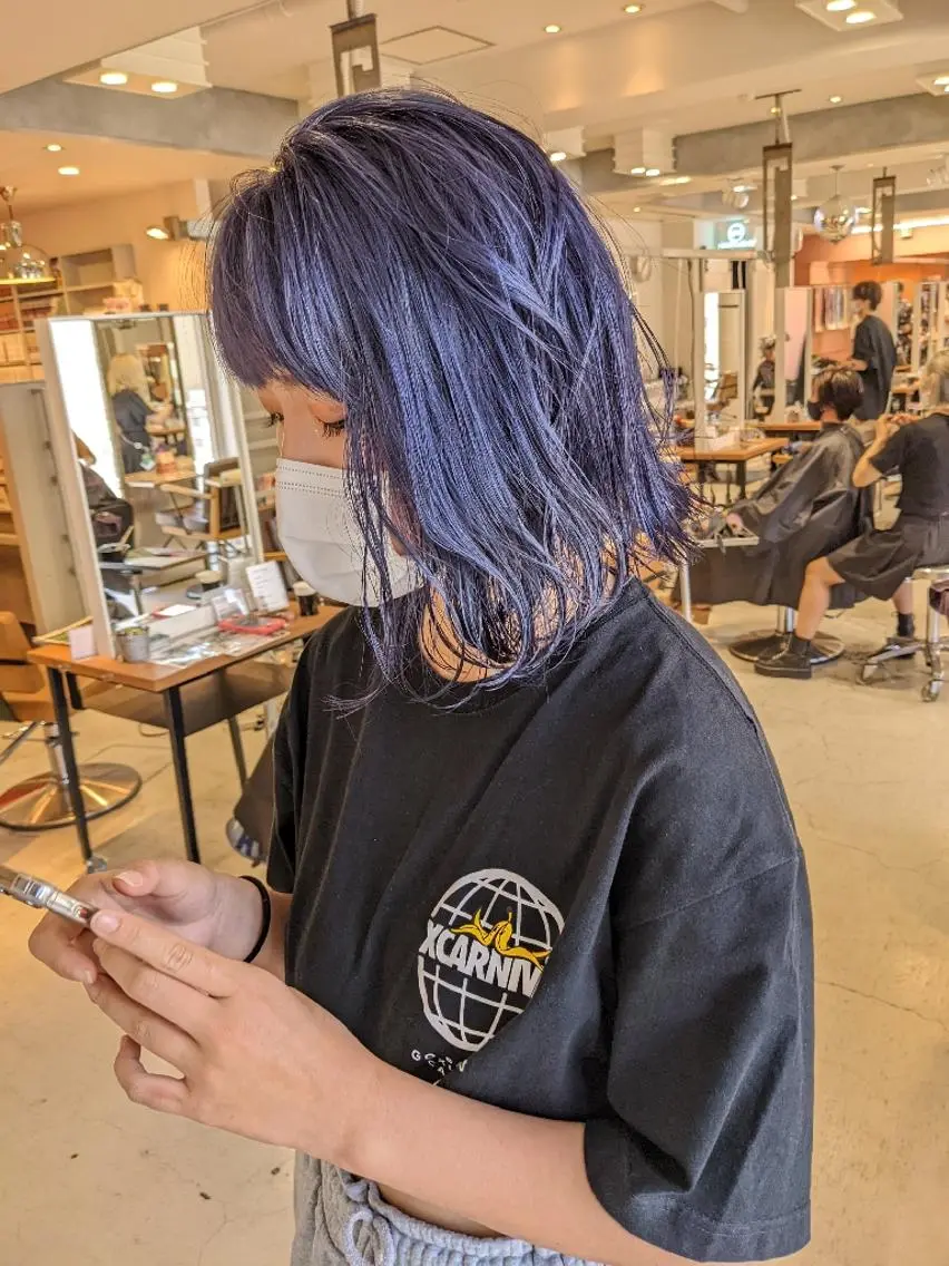 ミディアム カラー ブルーカラー カット ヘアカラー トリートメント nameless髪質 改善ブリーチ心斎橋のヘアスタイル