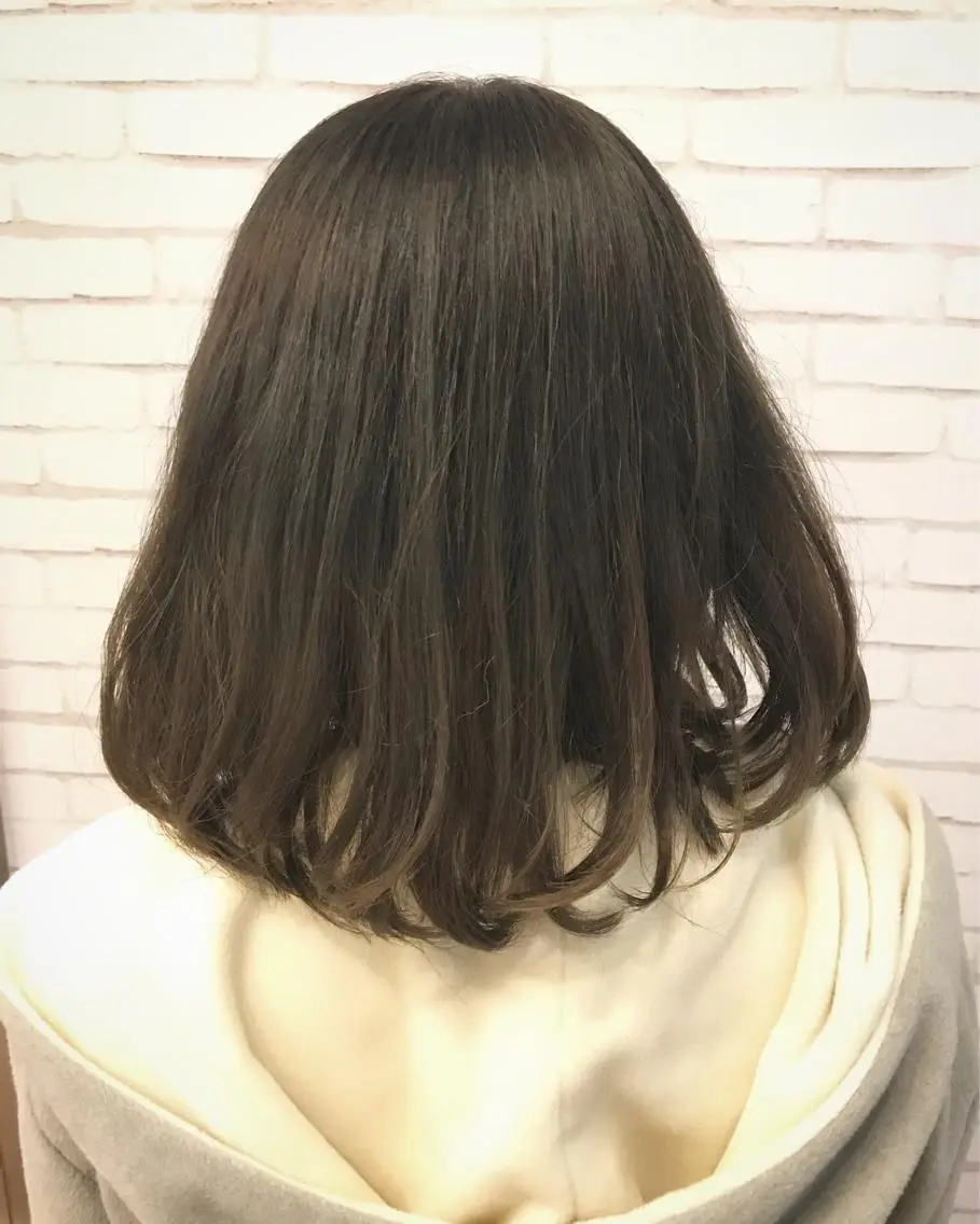 ミディアム カラー ボブ 中川 拓弥のヘアスタイル