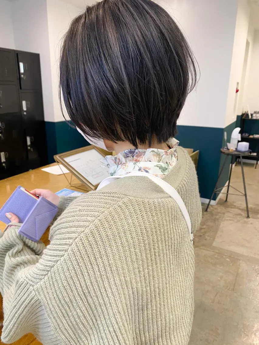 ショート ショートボブ ボブ ハイライト ショートヘア 武内 凌 TELAHAIRのヘアスタイル