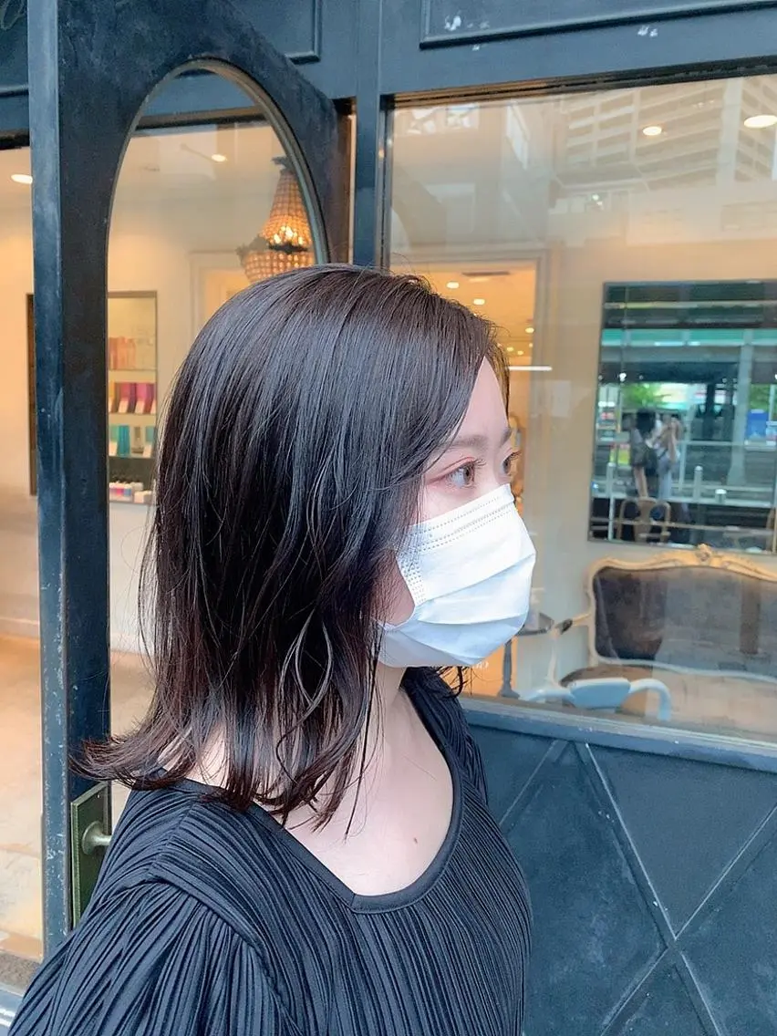 セミロング カラー Takahashi Yuriのヘアスタイル