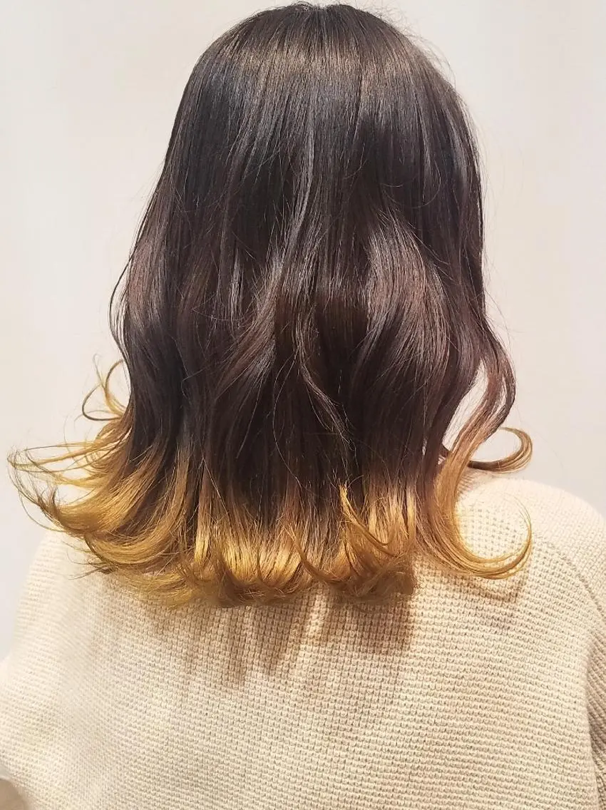 カラー ミディアム 三上 晃一のヘアスタイル