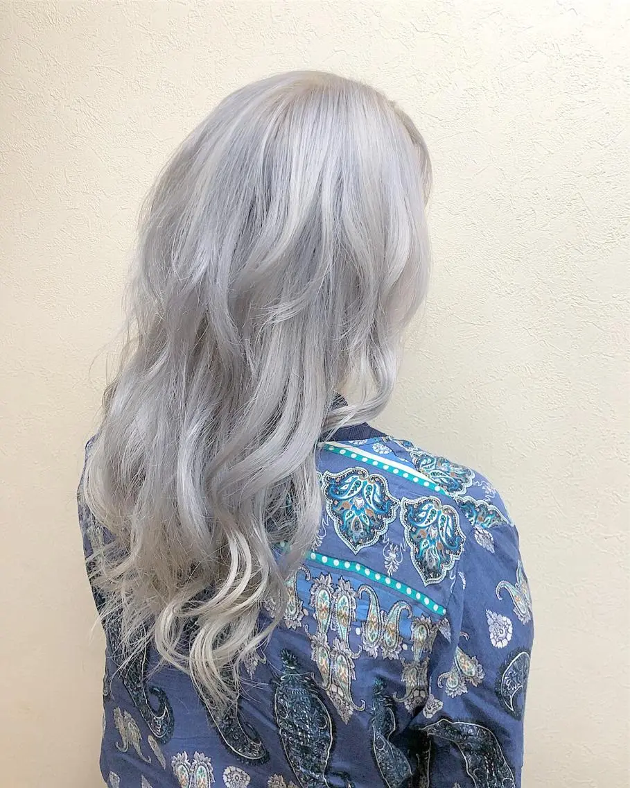 ロング ヤマグチ ヒカルのヘアスタイル