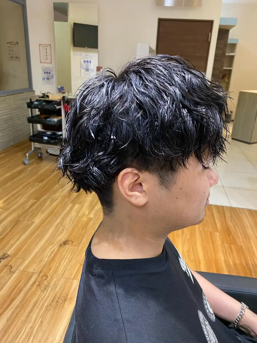 ショート パーマ メンズ 土井 祐之介のヘアスタイル