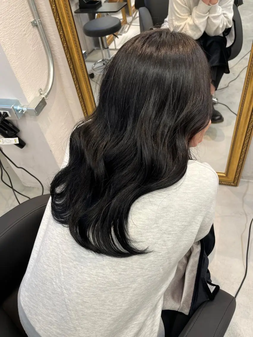 カラー グレージュ/透け感 カラー/透明感カラーのヘアスタイル