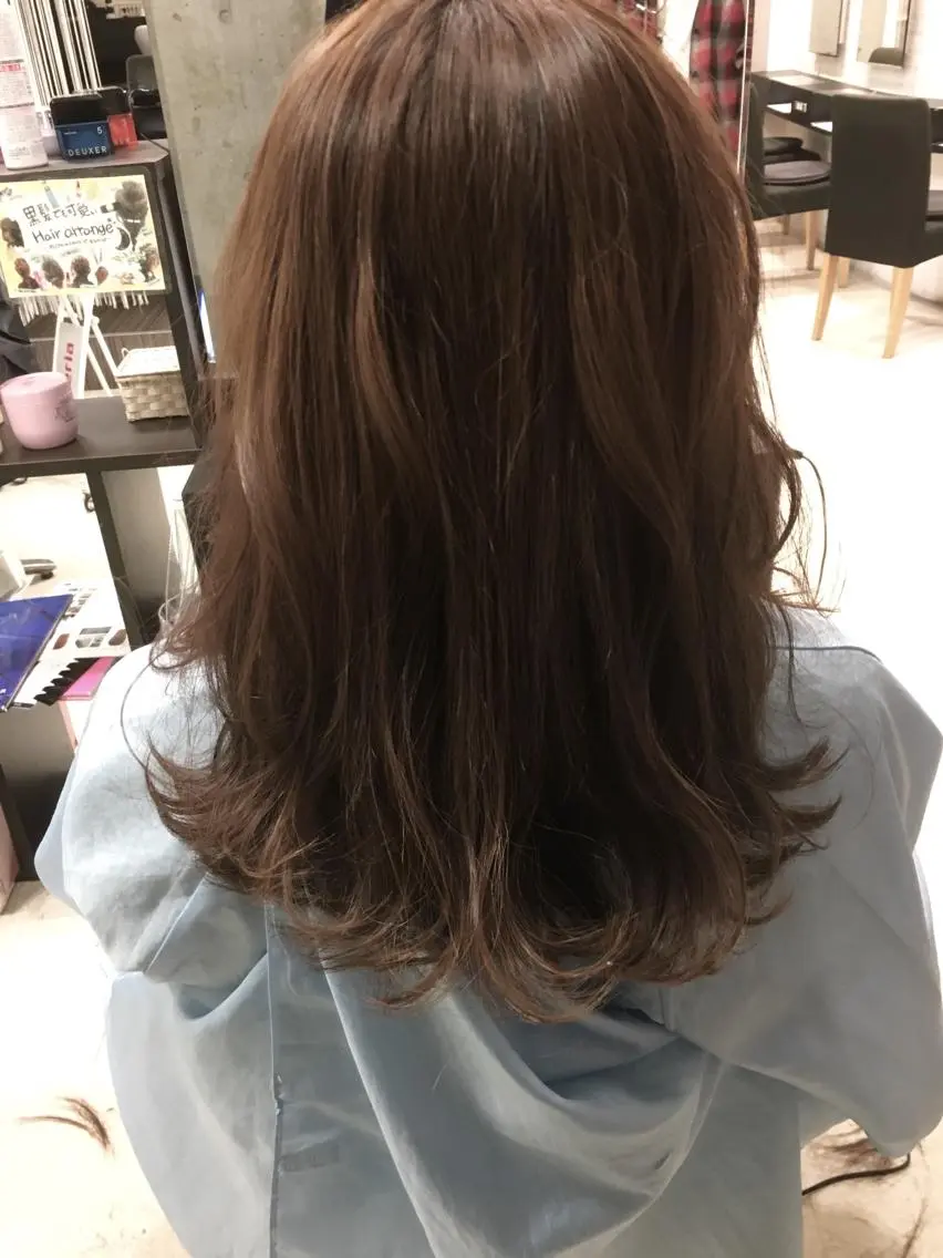ミディアム カラー ベージュカラー 髪質改善×レイヤー 高嶋のヘアスタイル