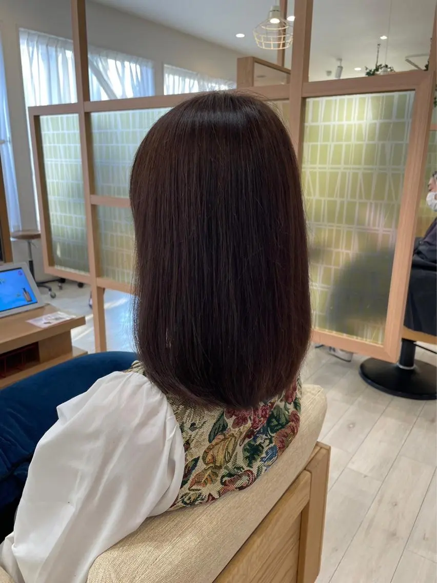 セミロング 韓国風ヘア être 加藤 悠花のヘアスタイル