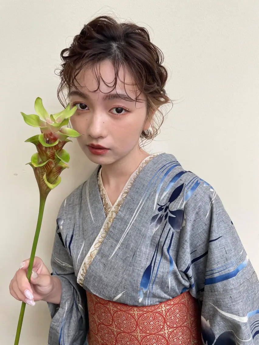 ヘアアレンジ ヘアメイク new meのヘアスタイル