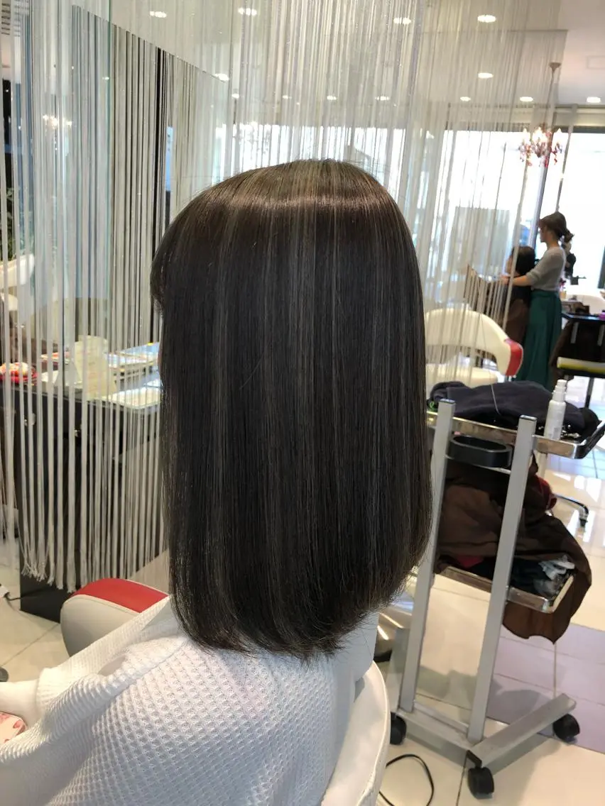 ショート カラー ヘアアレンジ カット ヘアカラー トリートメント 大塚 貴之のヘアスタイル