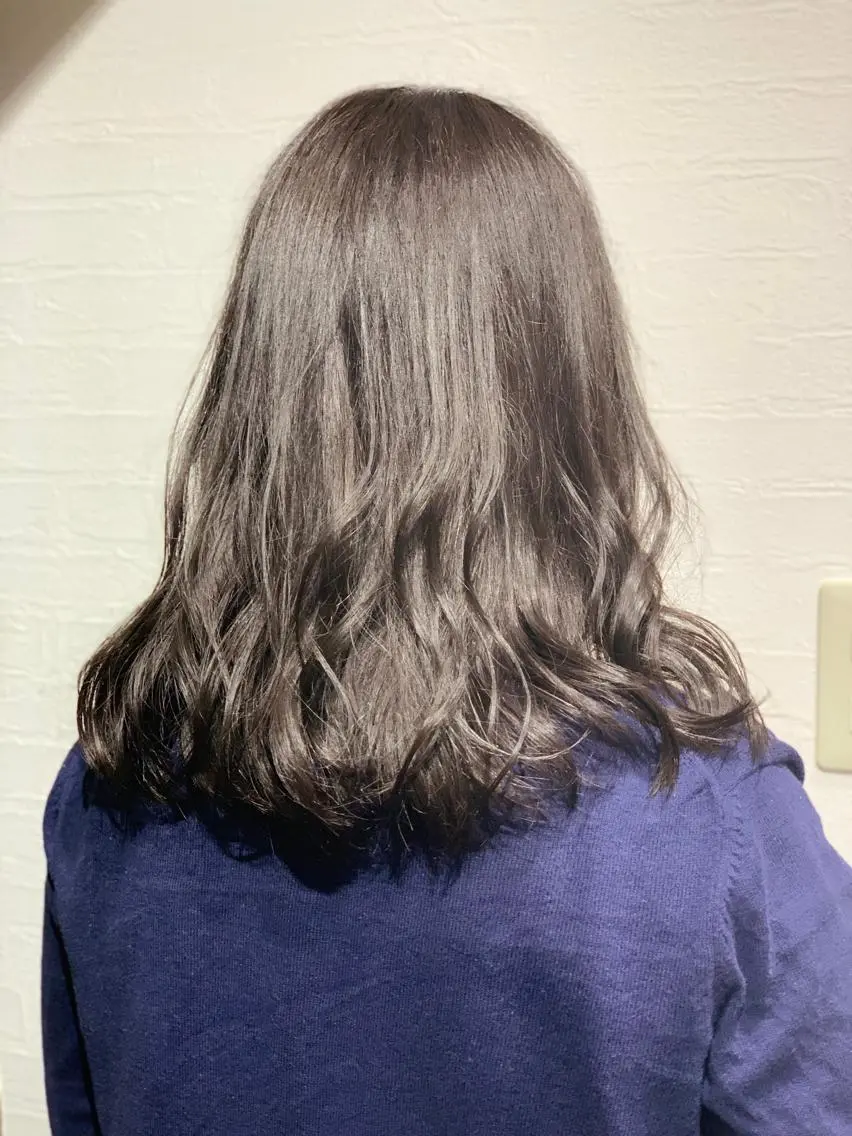 ロング カラー 渋谷宮益坂 omoのヘアスタイル