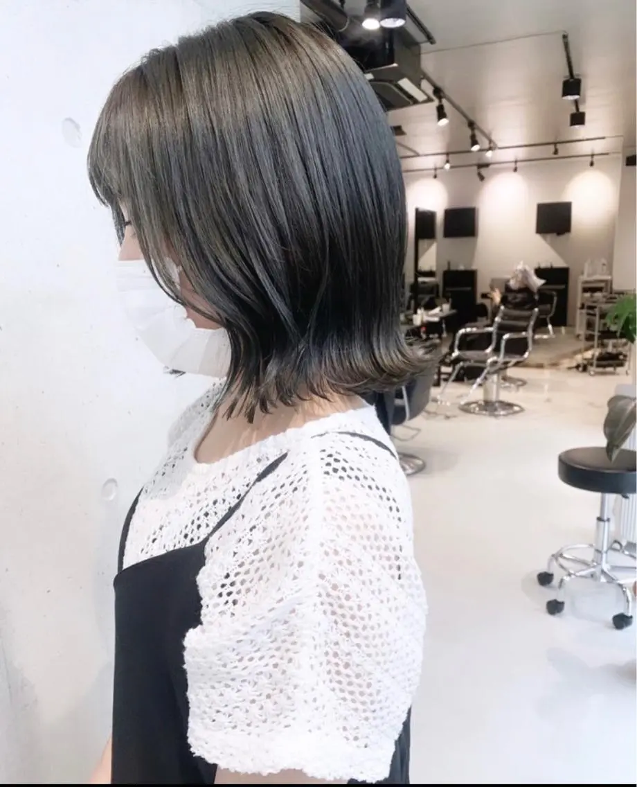 ミディアム カラー カット ヘアカラー トリートメント 透明感/オリーブ/ グレージュ/YUKAのヘアスタイル
