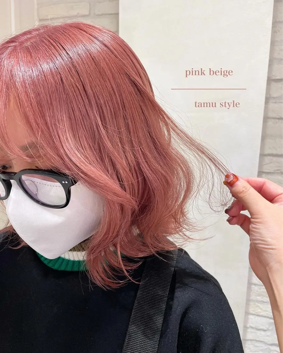 ミディアム カラー ベージュカラー ブリーチ ピンクカラー ピンクベージュ シールエクステ横浜 🐏☁️miminaのヘアスタイル