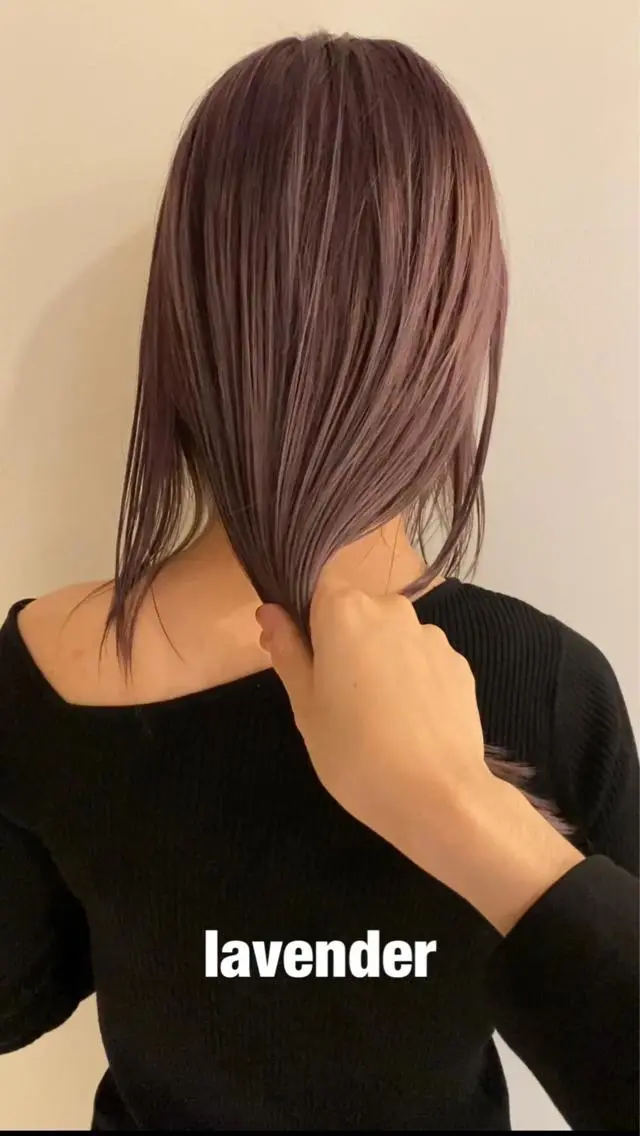 ミディアム カラー ヘアアレンジ ラベンダーカラー 美髪矯正 韓国レイヤーのヘアスタイル