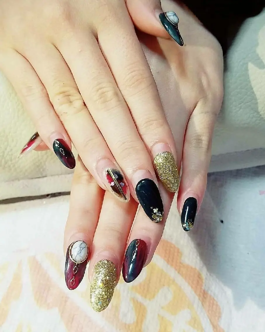ネイル ＪＥＷＥＬ ＮＡＩＬのネイルデザイン