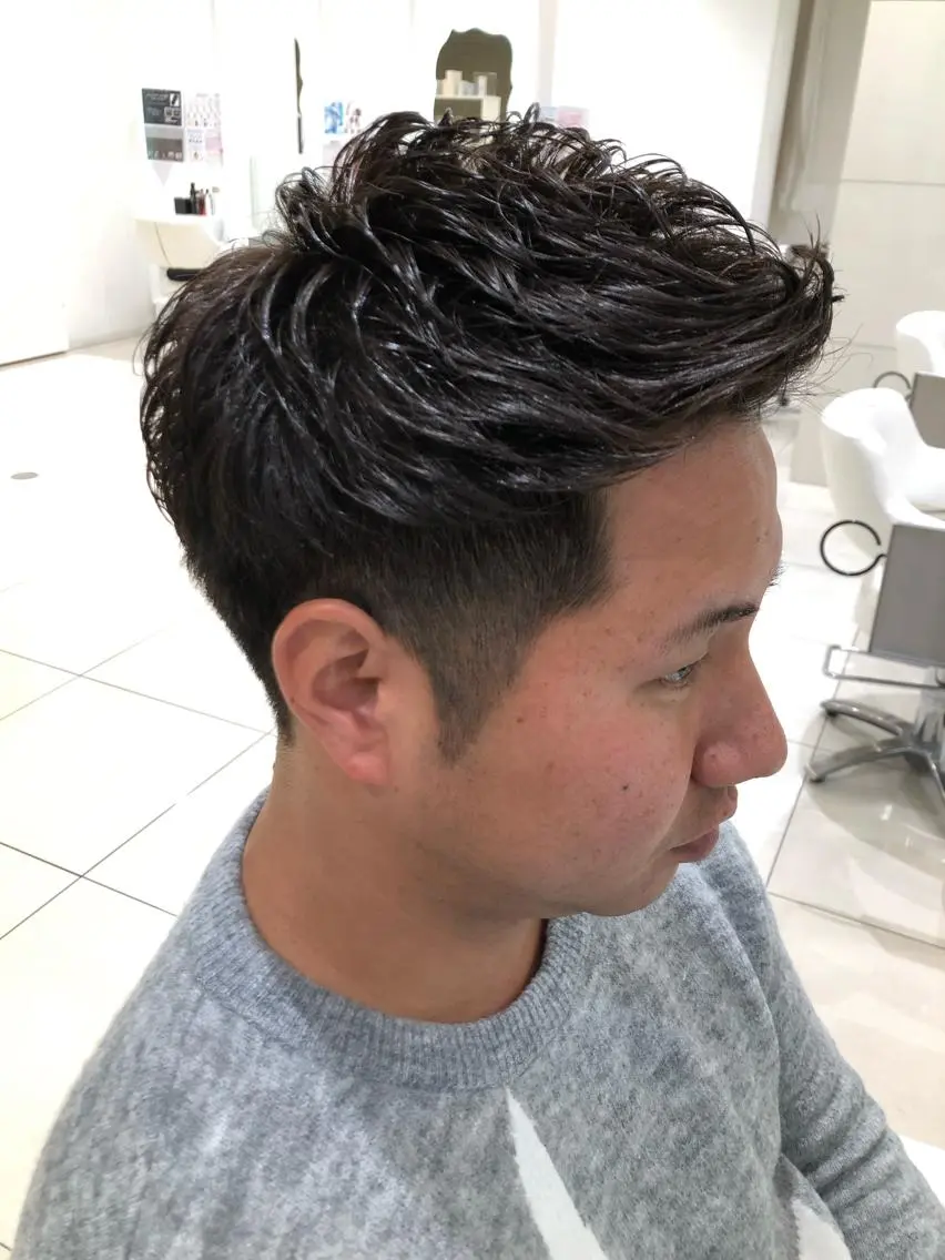 ショート 坪井 彰吾のヘアスタイル
