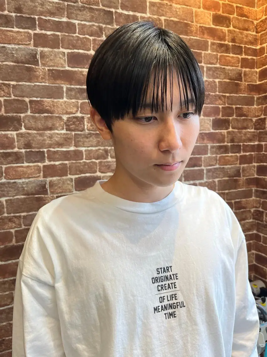 ショート カラー パーマ ヘアアレンジ メンズ キッズ ネイル マツエク・マツパ アイブロウ メンズブリーチ メンズハイライト メンズインナーカラー メンズ韓国風 ブリーチ 久木原 ゆりのヘアスタイル