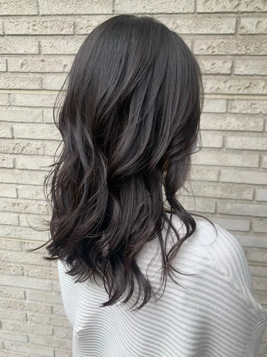 ロング レイヤーカット ロング 平田 勘吉のヘアスタイル