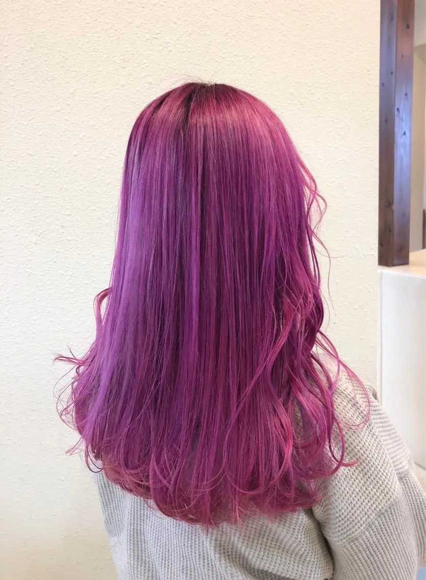 ロング 中川 茜里のヘアスタイル