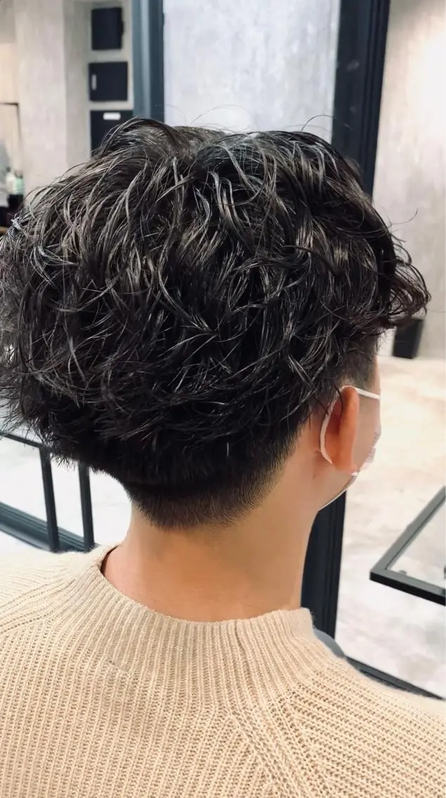 ショート パーマ メンズ メンズパーマ スパイラルパーマ メンズ支持数No.1 👑リュウ👑のヘアスタイル